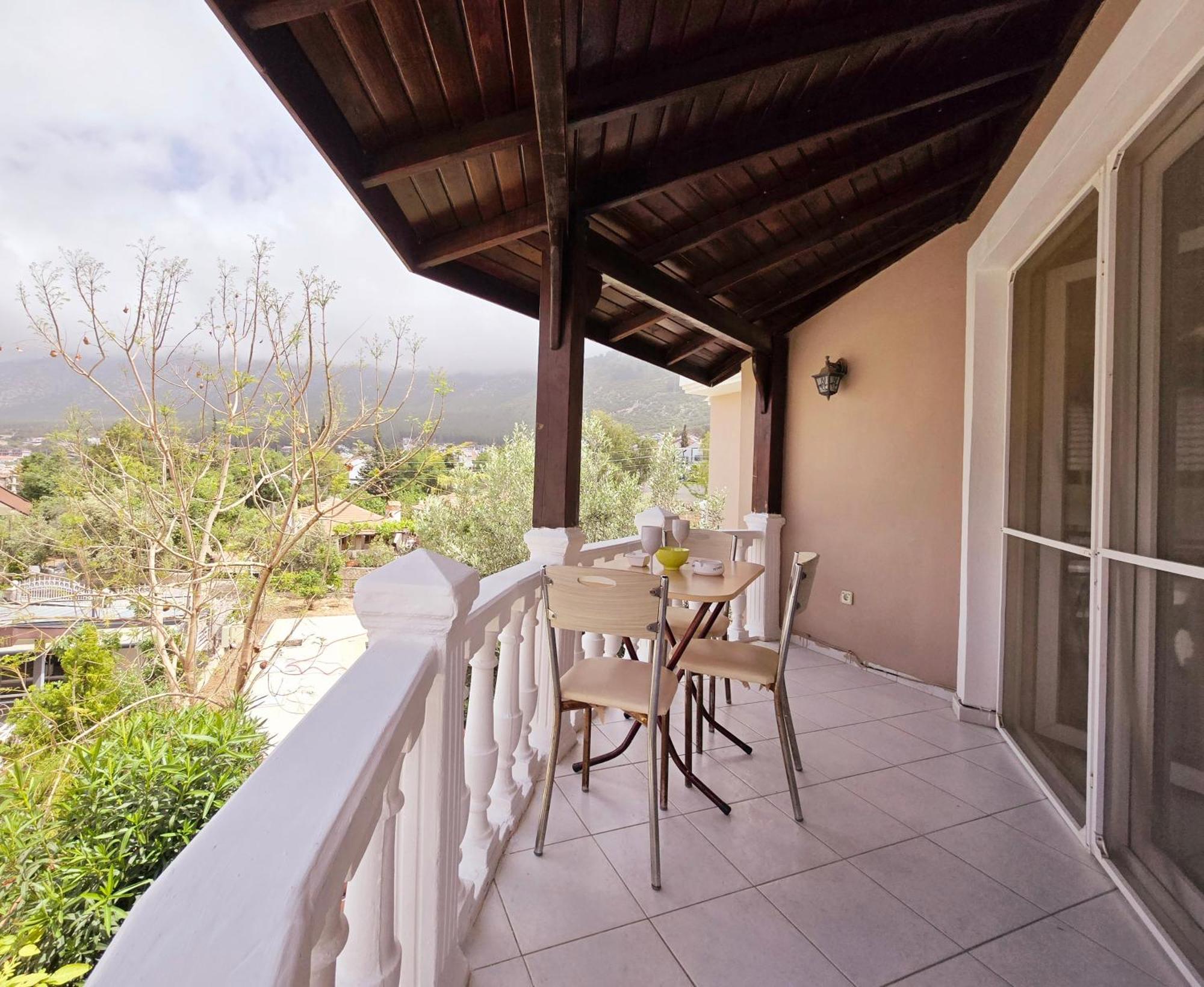 3 Bedrooms Apartment In Oeluedeniz, Ovacik エクステリア 写真